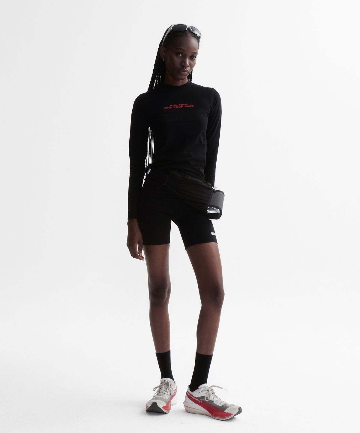 미나수(MENASOO) VENODE Runfree Long Tshirts_Black (Tight Fit)