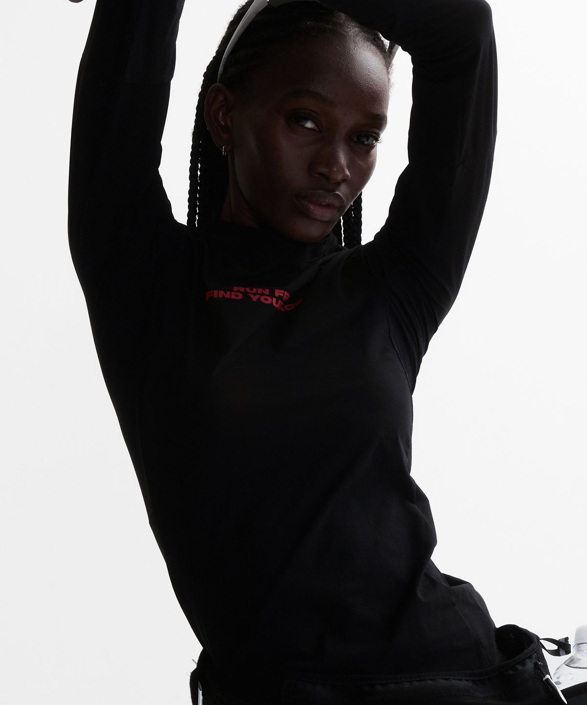 미나수(MENASOO) VENODE Runfree Long Tshirts_Black (Tight Fit)