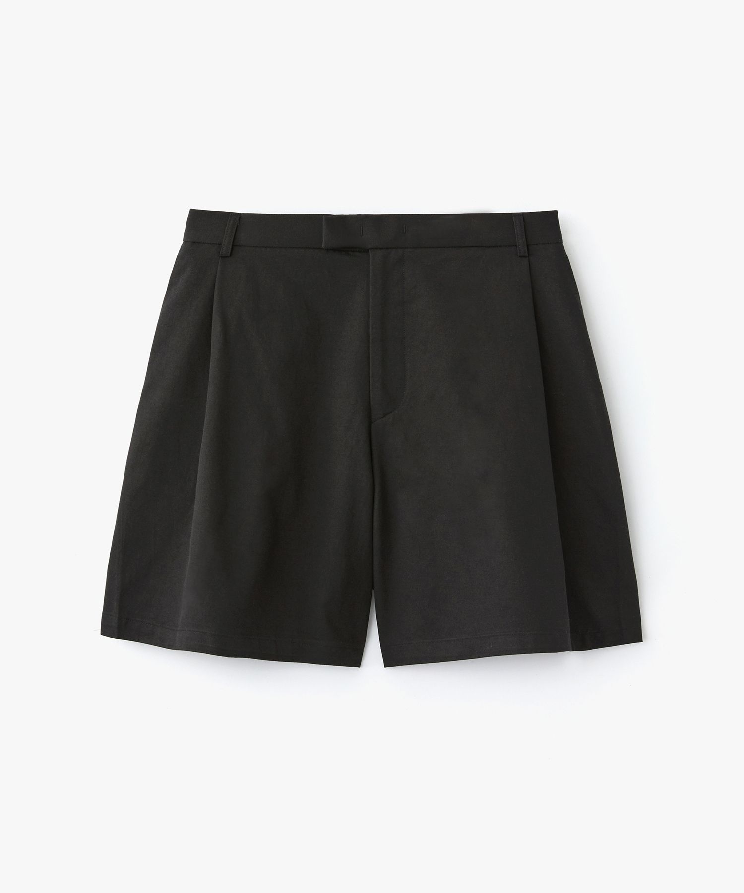 MUSINSA | LEMARD One Tuck Banding Half Pants - BLACK