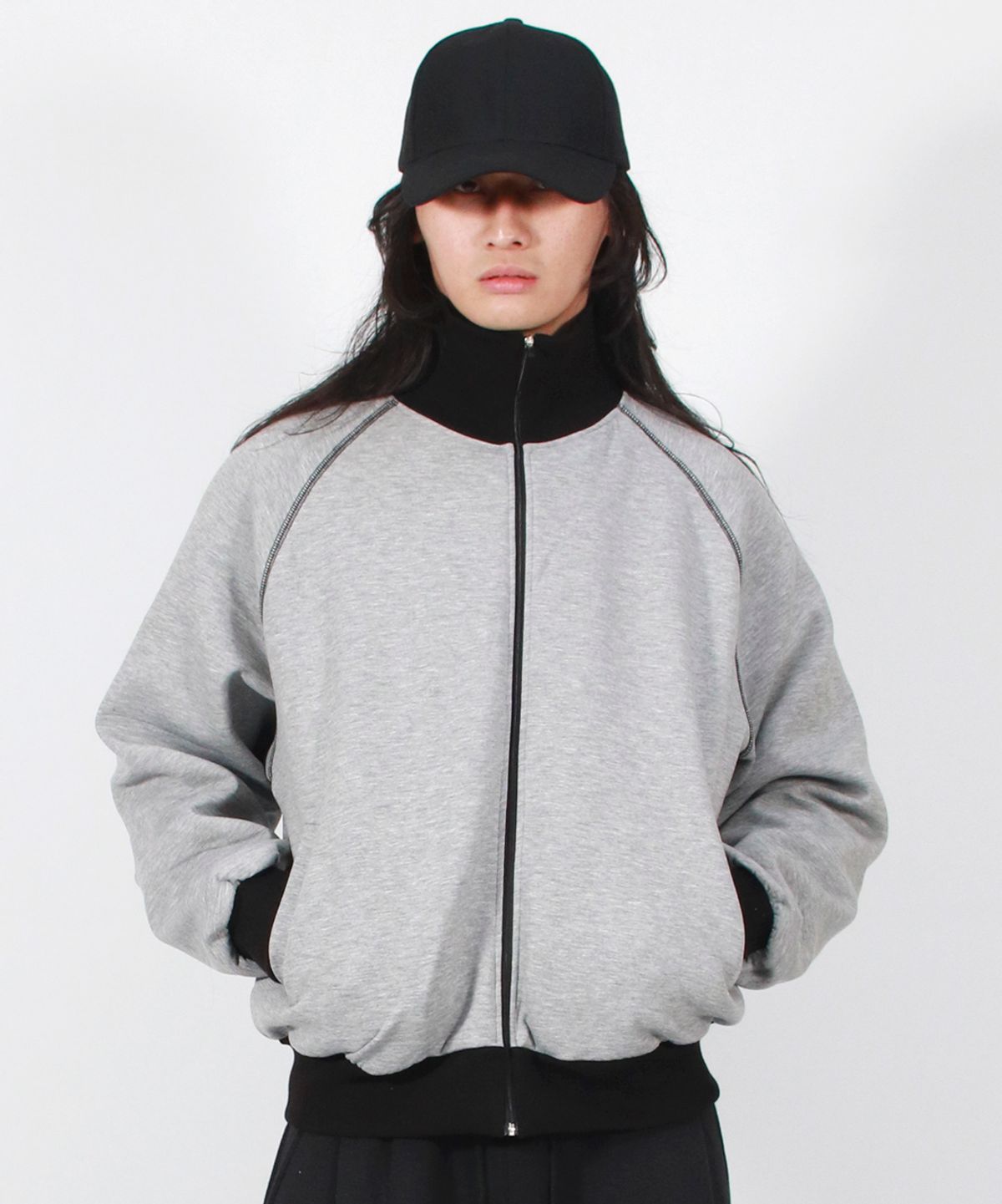 드마크(DEMARC) M COLOR STITCH NEOPRENE LOGO BLOUSON JUMPER GREY