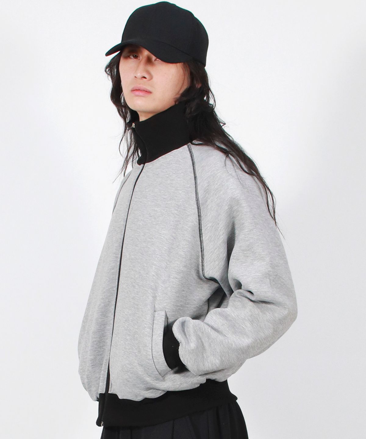 드마크(DEMARC) M COLOR STITCH NEOPRENE LOGO BLOUSON JUMPER GREY