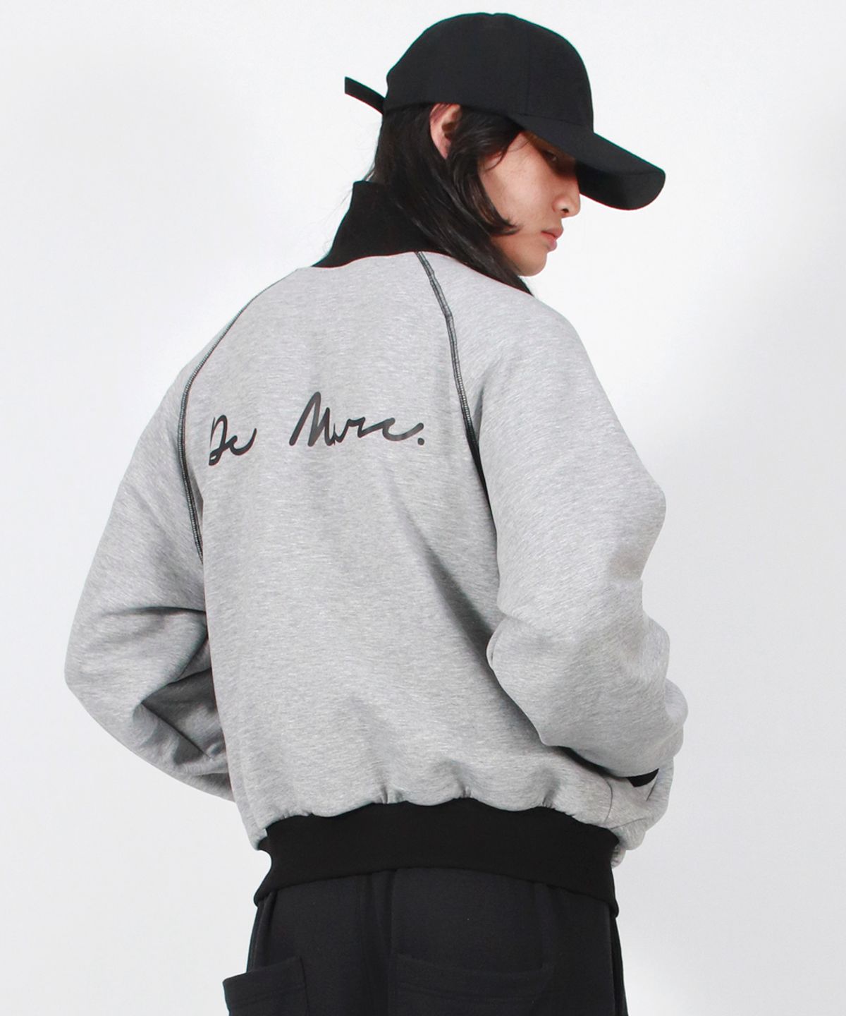 드마크(DEMARC) M COLOR STITCH NEOPRENE LOGO BLOUSON JUMPER GREY