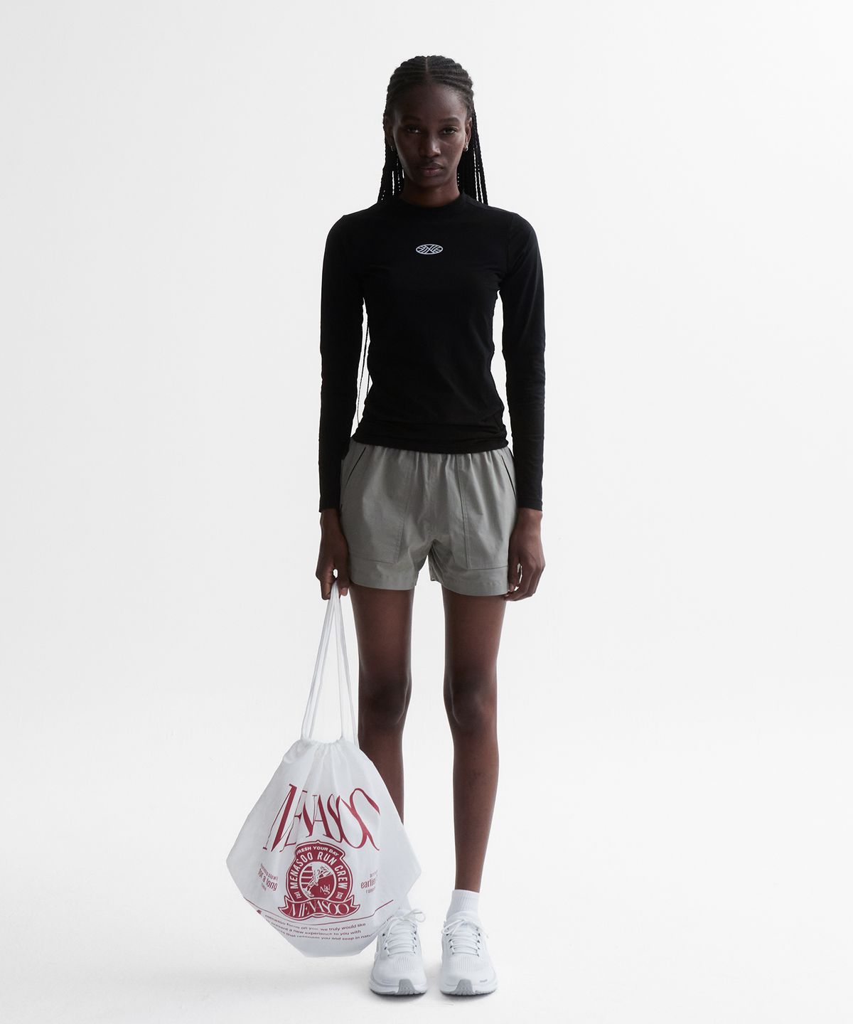 미나수(MENASOO) VENODE Small Track Logo Active Long Tshirts_Black (Tight Fit)