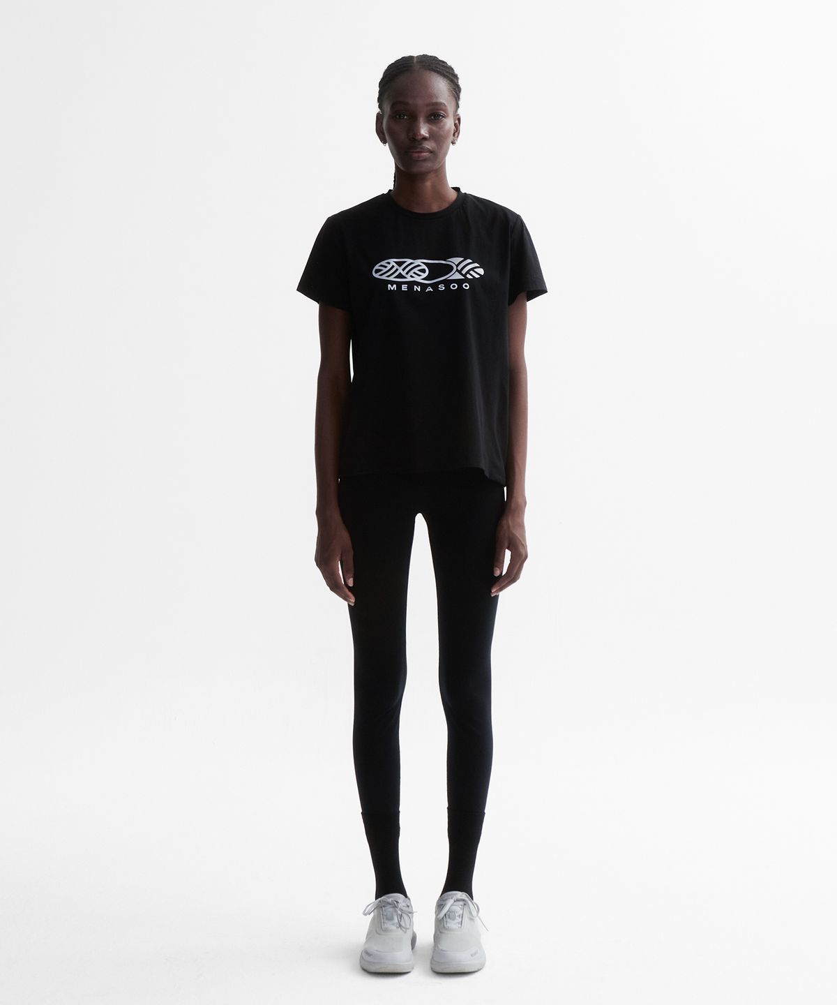 미나수(MENASOO) VENODE Three Track Logo Active Tshirts_Black (Basic Fit)