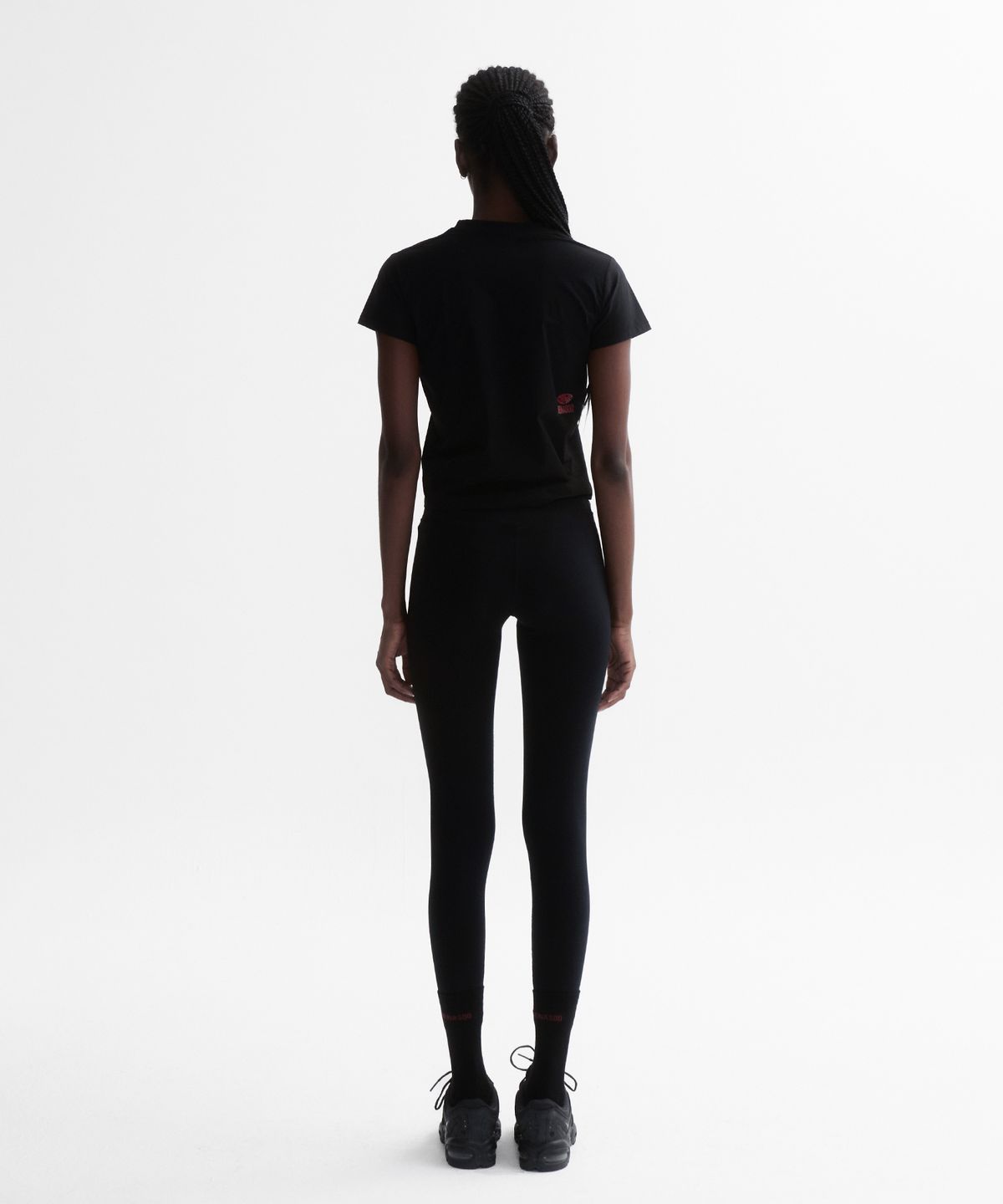 미나수(MENASOO) VENODE Runfree Crop Tshirts_Black (Crop Fit)