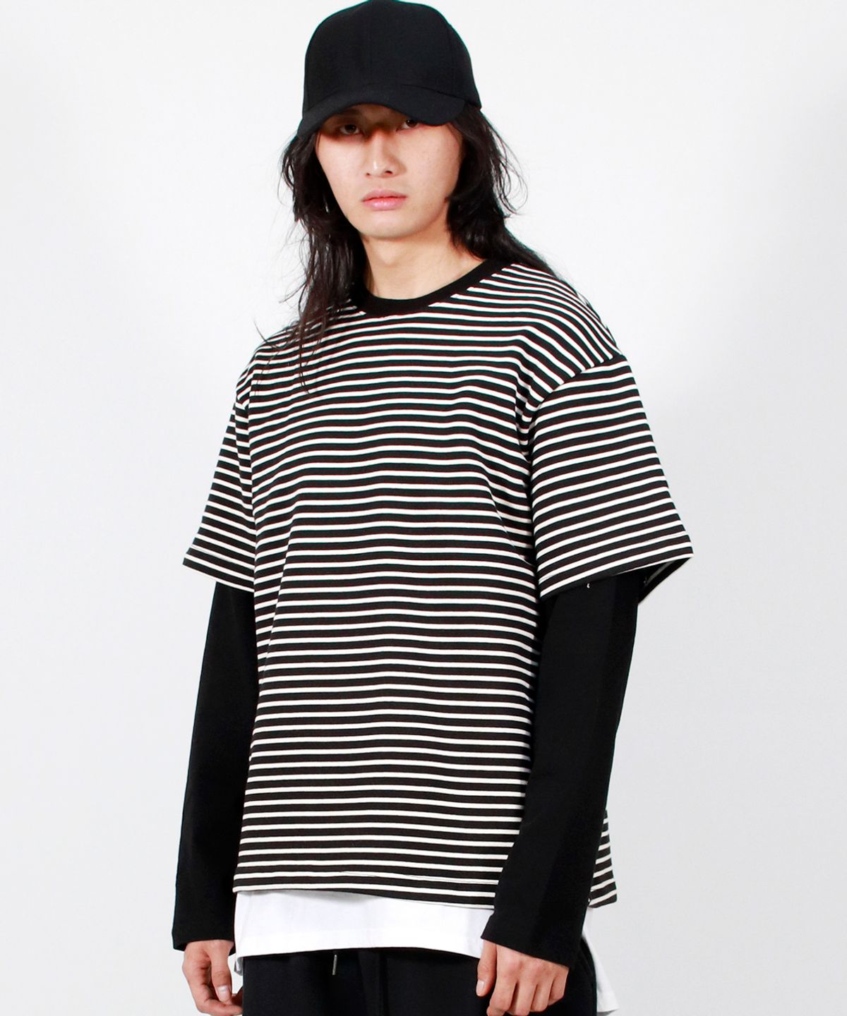 드마크(DEMARC) M LAYERED SLEEVE BOXY FIT CREW NECK T-SHIRT STRIPE-BLACK