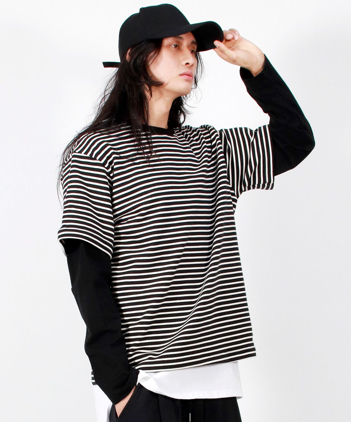 드마크(DEMARC) M LAYERED SLEEVE BOXY FIT CREW NECK T-SHIRT STRIPE-BLACK