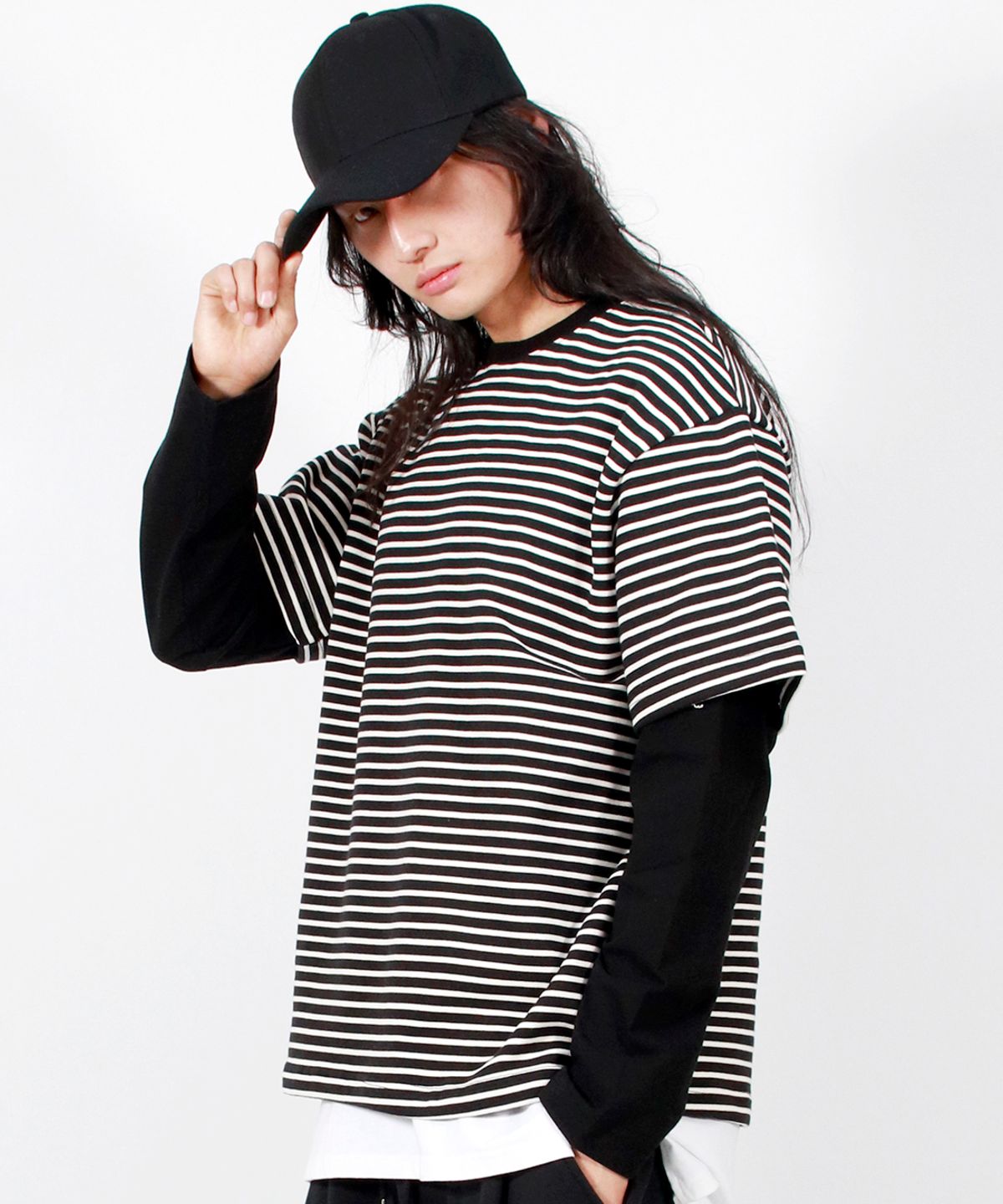 드마크(DEMARC) M LAYERED SLEEVE BOXY FIT CREW NECK T-SHIRT STRIPE-BLACK