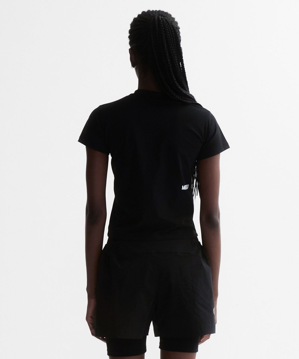 미나수(MENASOO) VENODE Small Track Logo Active Tshirts_Black (Crop Fit)