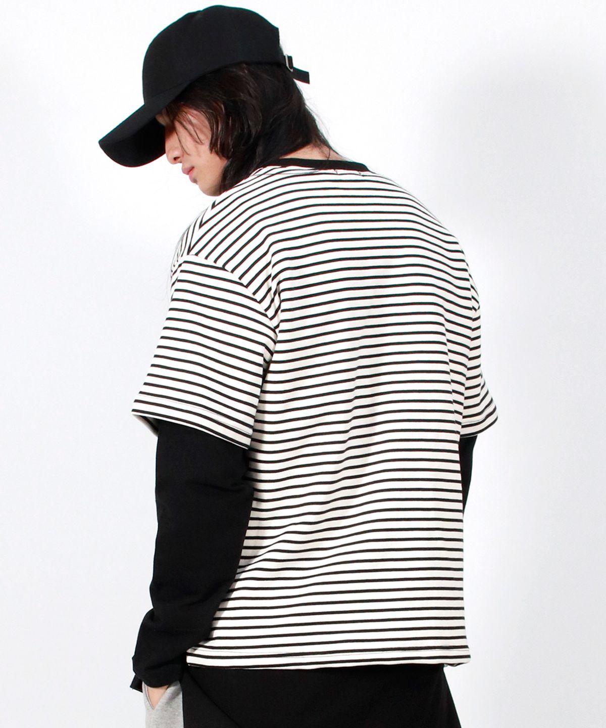 드마크(DEMARC) M LAYERED SLEEVE BOXY FIT CREW NECK T-SHIRT STRIPE-IVORY