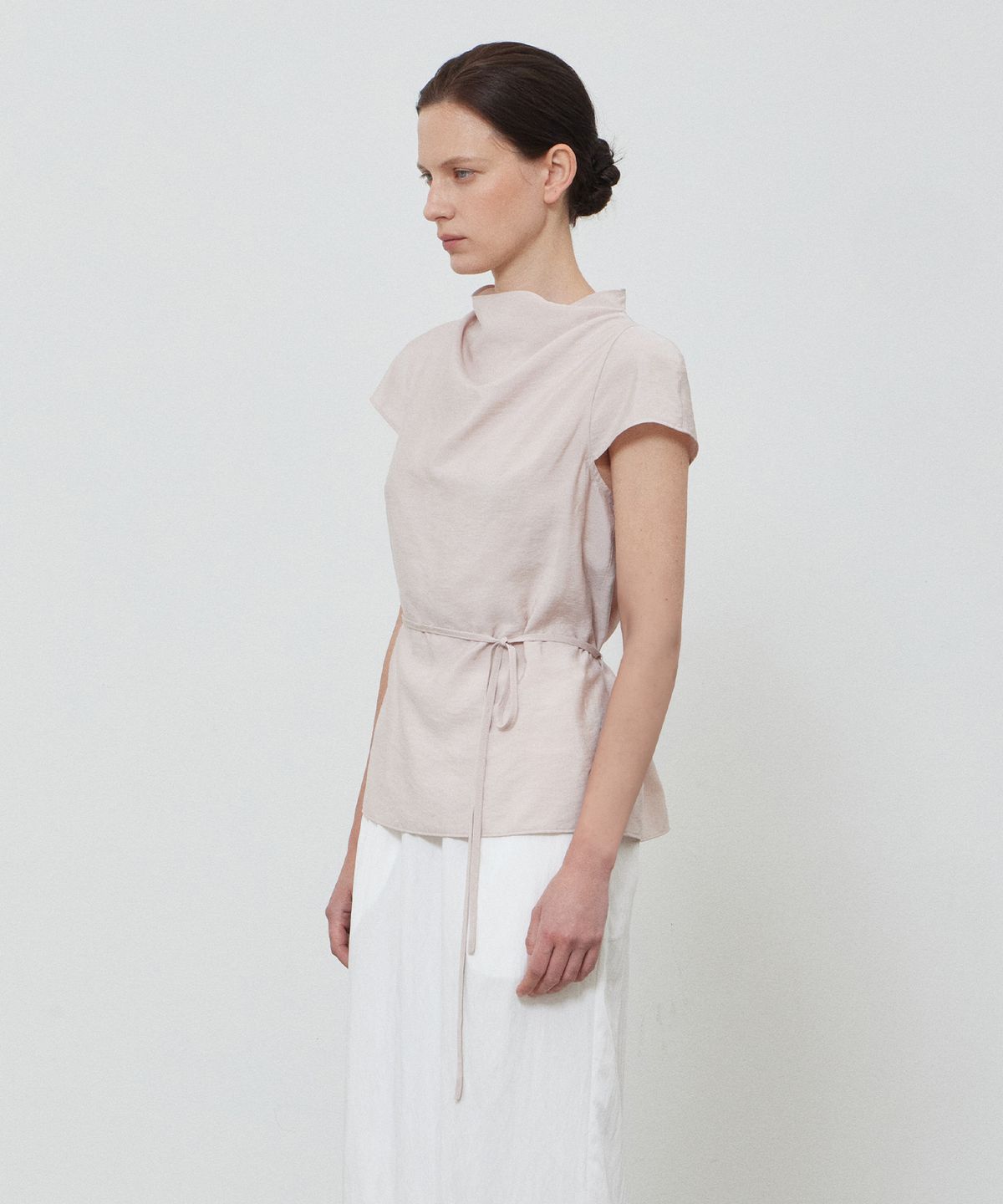 노티아(NOTIA) DRAPE CAP SLEEVE BLOUSE - PINK