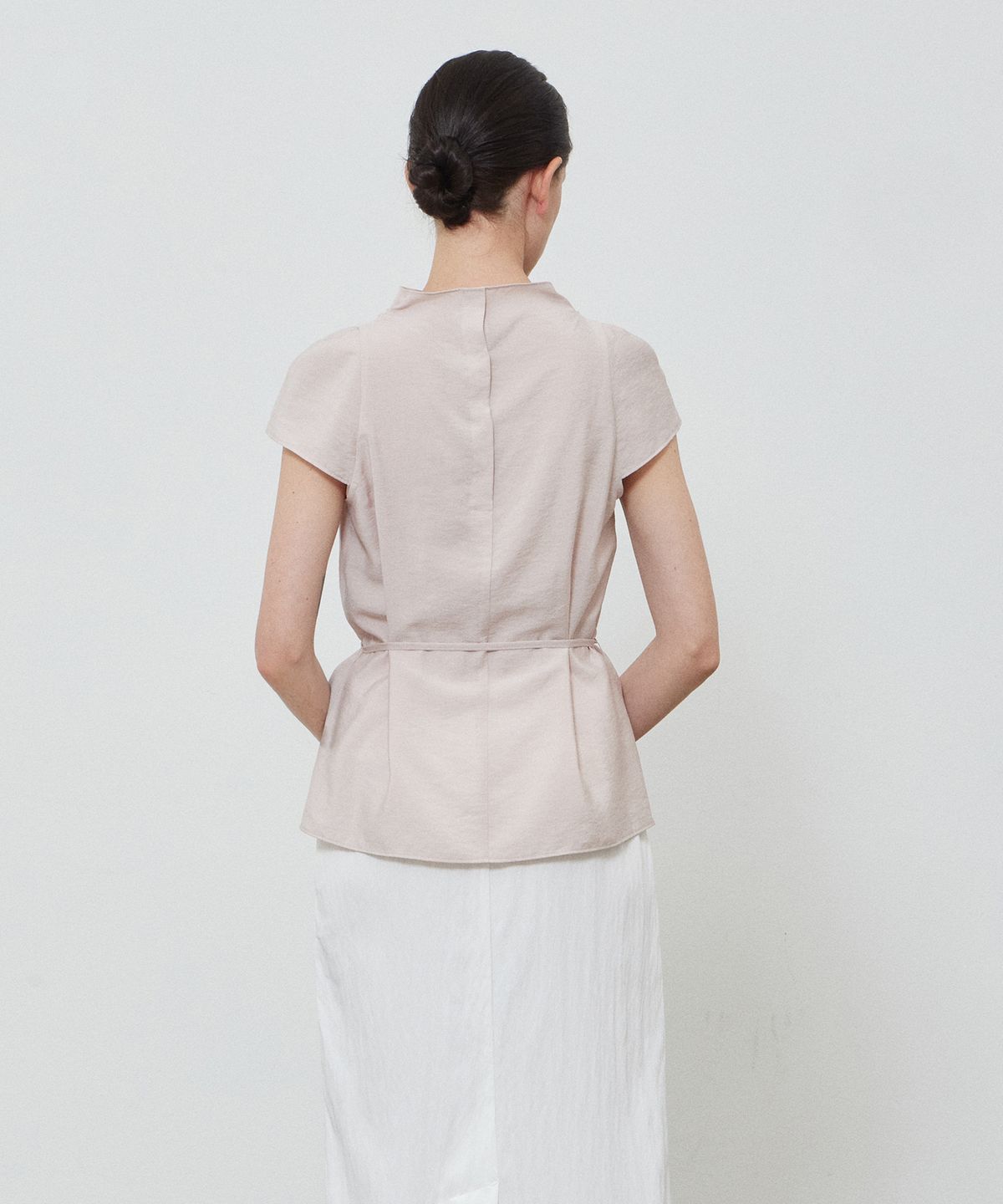 노티아(NOTIA) DRAPE CAP SLEEVE BLOUSE - PINK