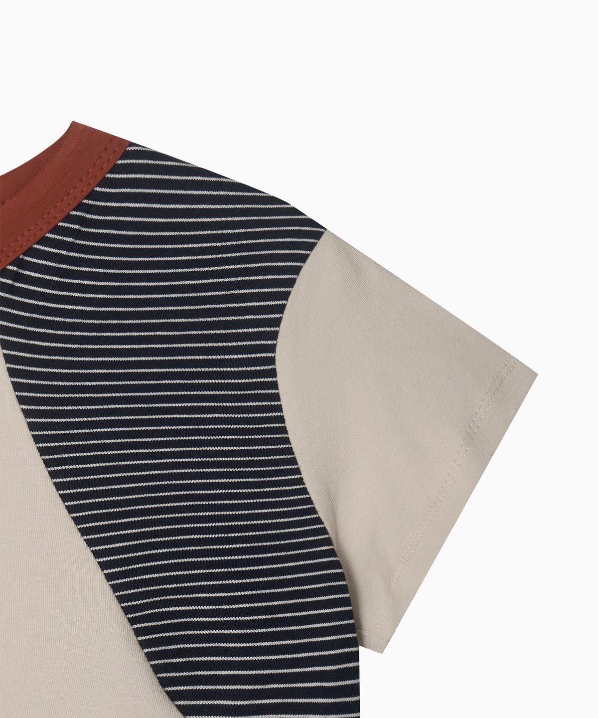 미나수(MENASOO) MNS Raglan Stripe T Shirt_Beige