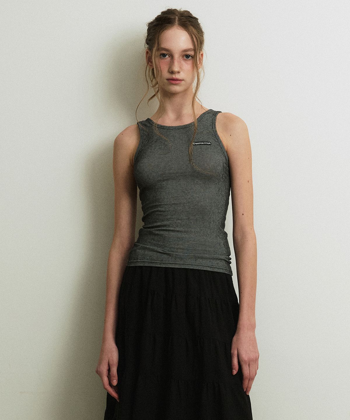 그린버터(GREENBUTTER) Span Logo Sleeveless (Charcoal)