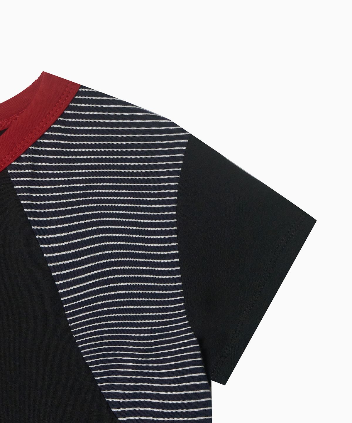미나수(MENASOO) MNS Raglan Stripe T Shirt_Black