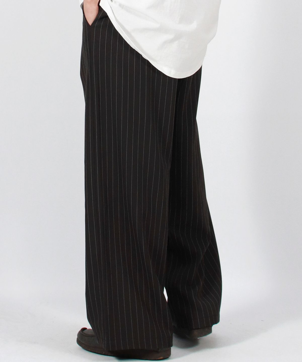 드마크(DEMARC) M SOLID STRIPE WIDE PANTS BLACK