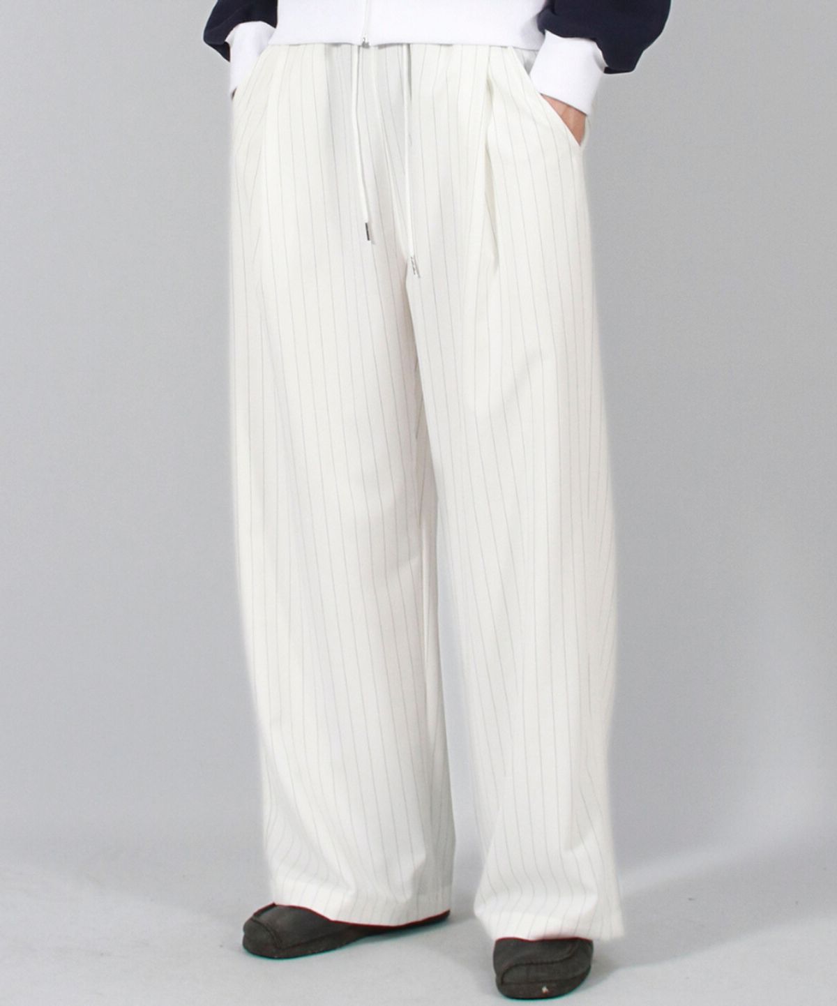 드마크(DEMARC) M SOLID STRIPE WIDE PANTS WHITE