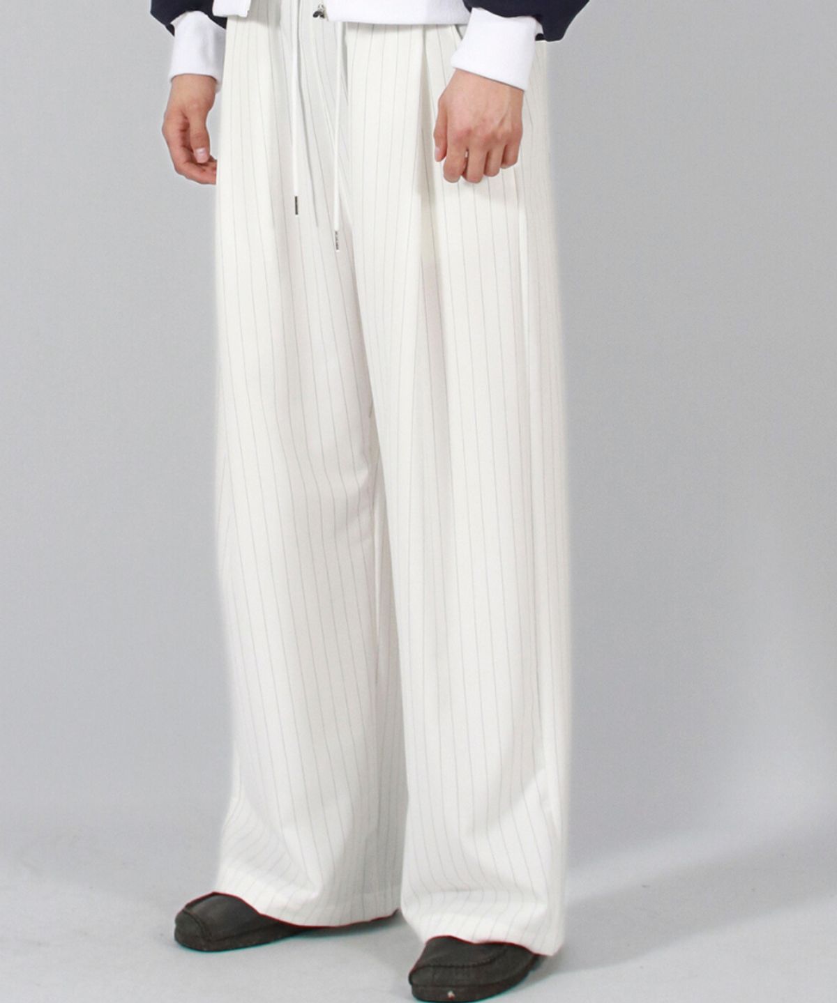 드마크(DEMARC) M SOLID STRIPE WIDE PANTS WHITE