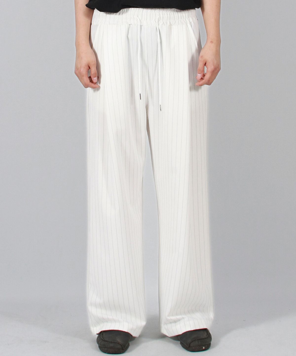 드마크(DEMARC) M SOLID STRIPE WIDE PANTS WHITE