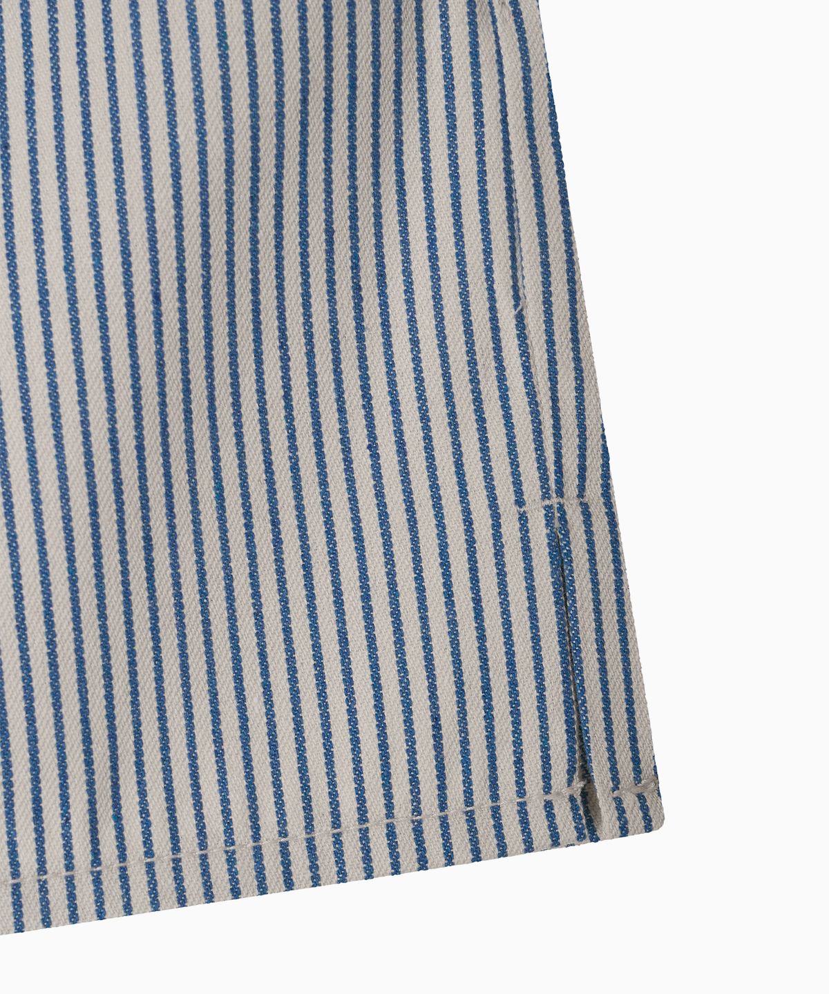 미나수(MENASOO) Stripe Denim Short Pants_Skyblue
