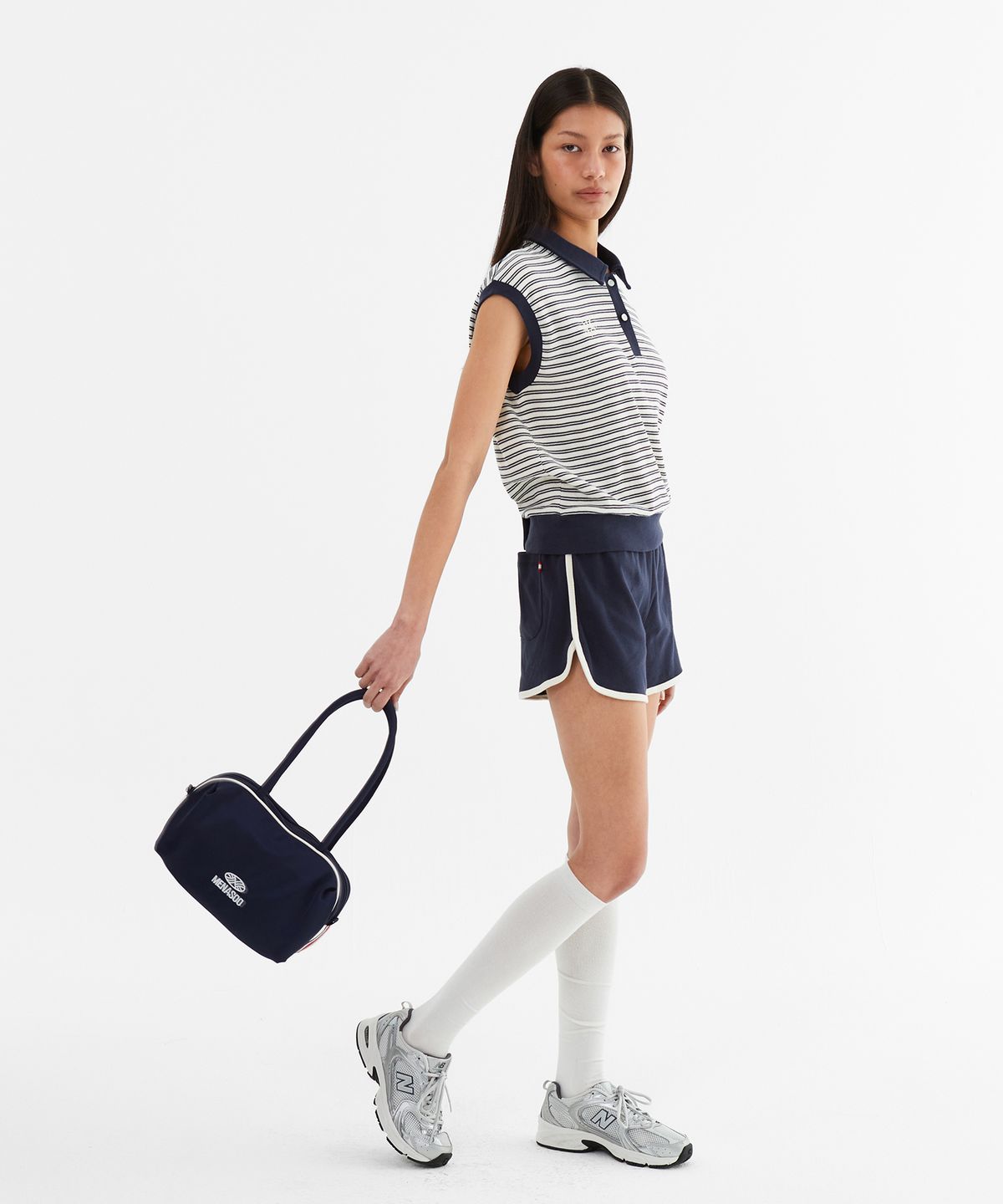 미나수(MENASOO) Color Combination Stripe Sleeveless_Navy