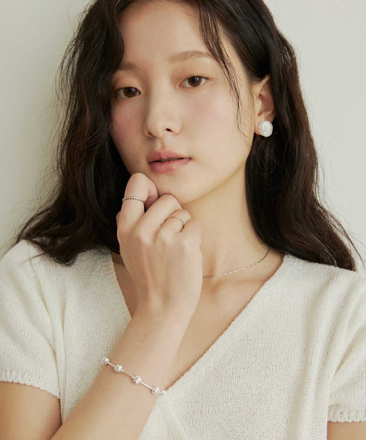 어다울(ADAUL) Moist rose stone earring - 3color