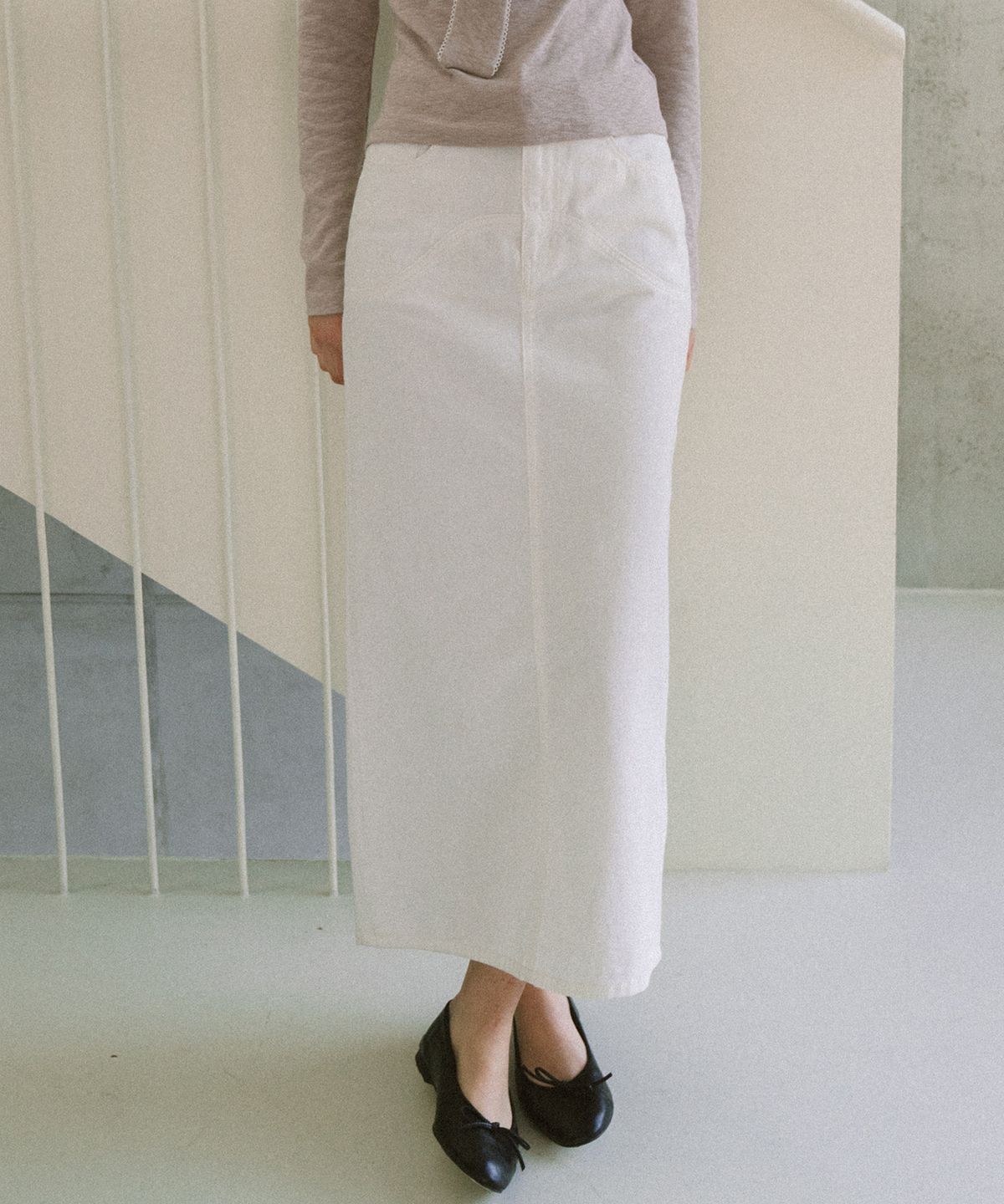 엽페(YUPPE) WAVE COTTON SKIRT_WHITE