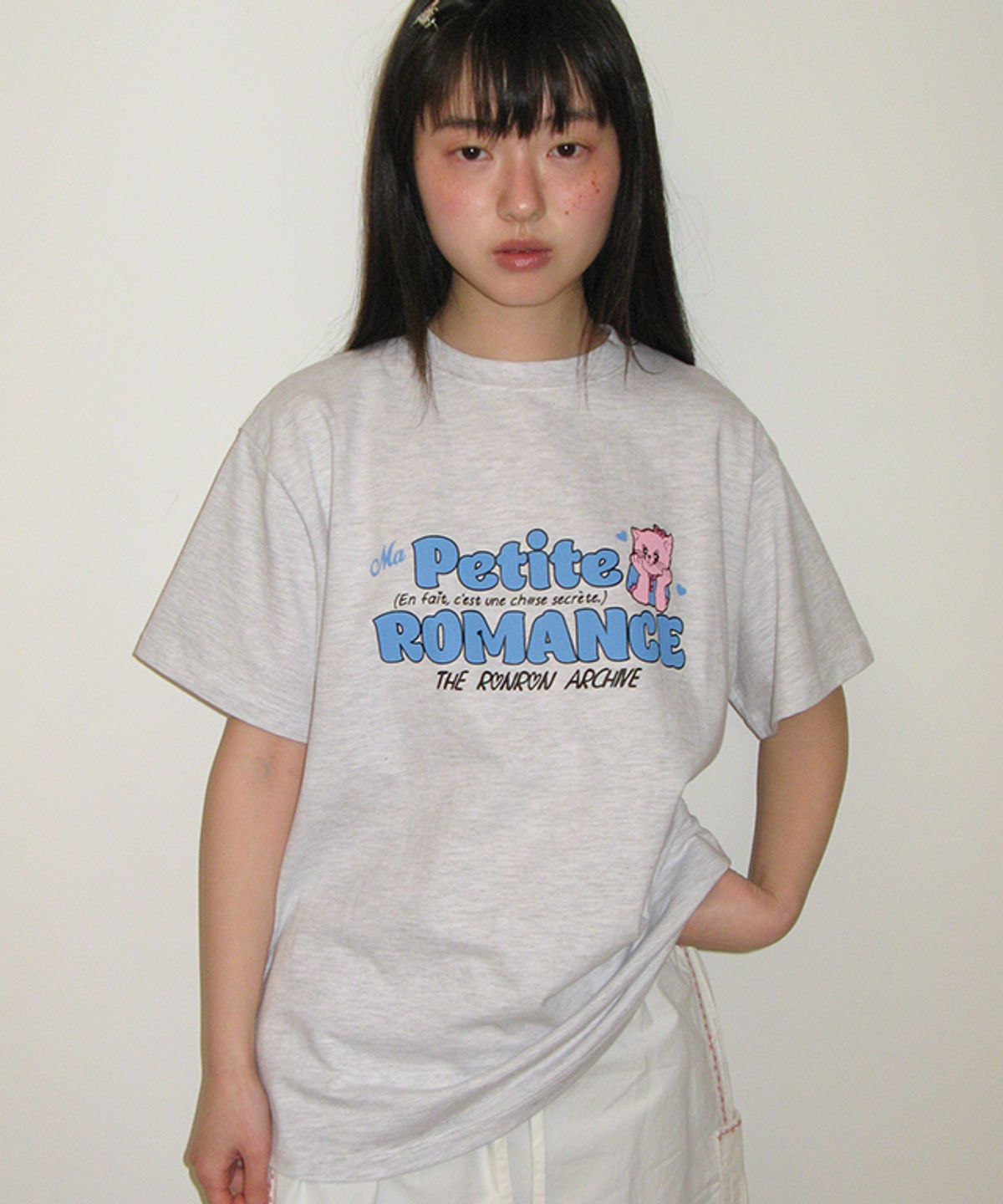 론론(RONRON) PETIT ROMANCE BASIC FIT T SHIRT WHITE MELANGE