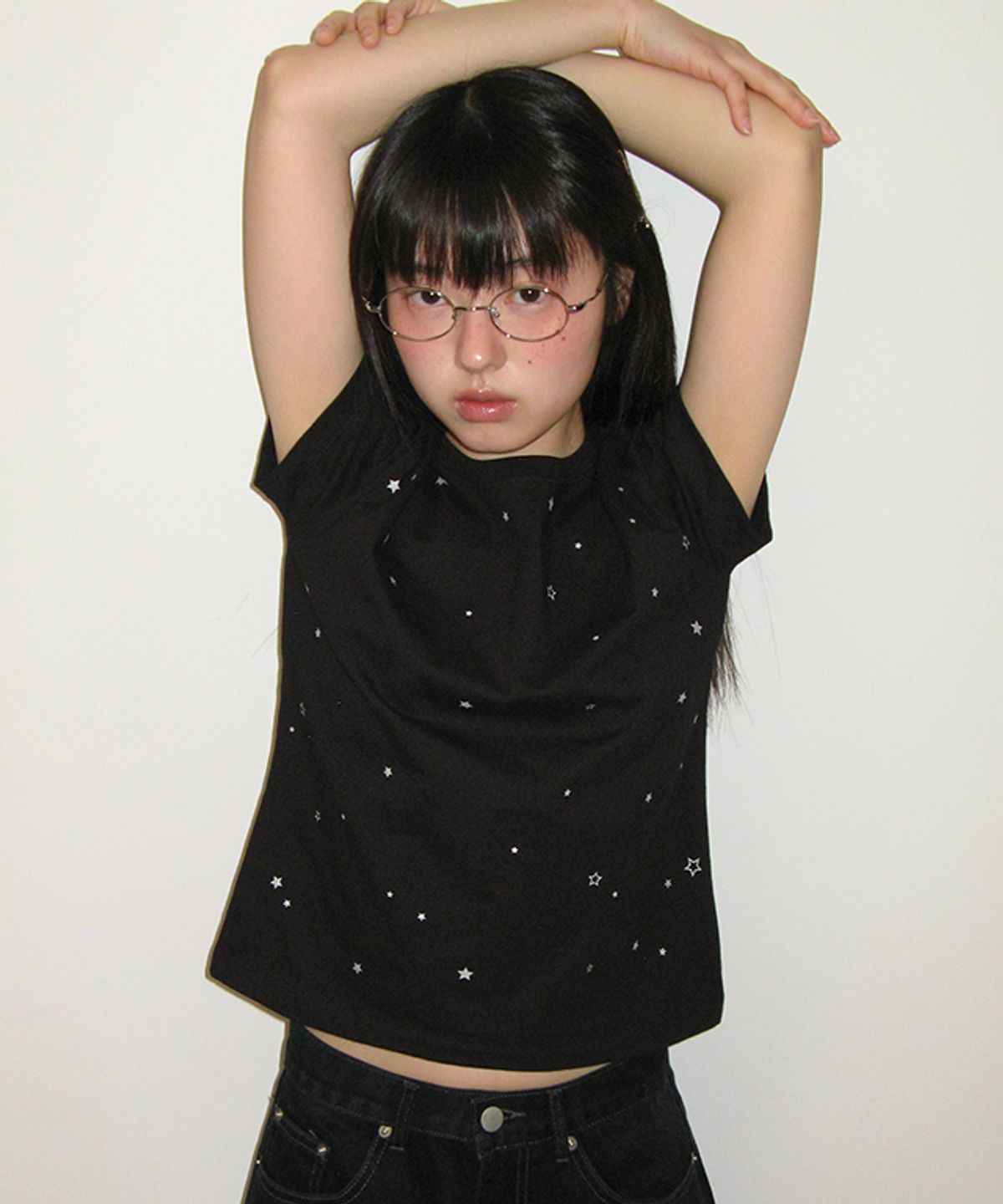 론론(RONRON) TWINKLE STAR SHORT SLEEVE T SHIRT BLACK