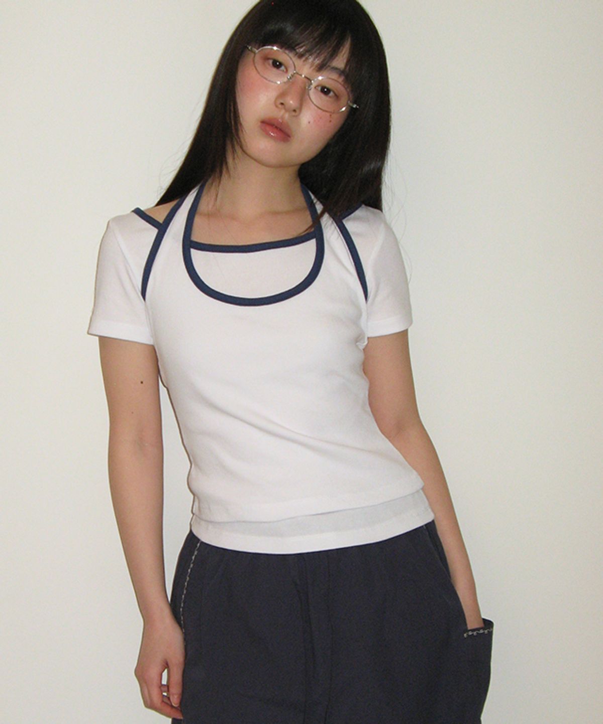 론론(RONRON) LAYERED HALTER RINGER T SHIRT WHITE