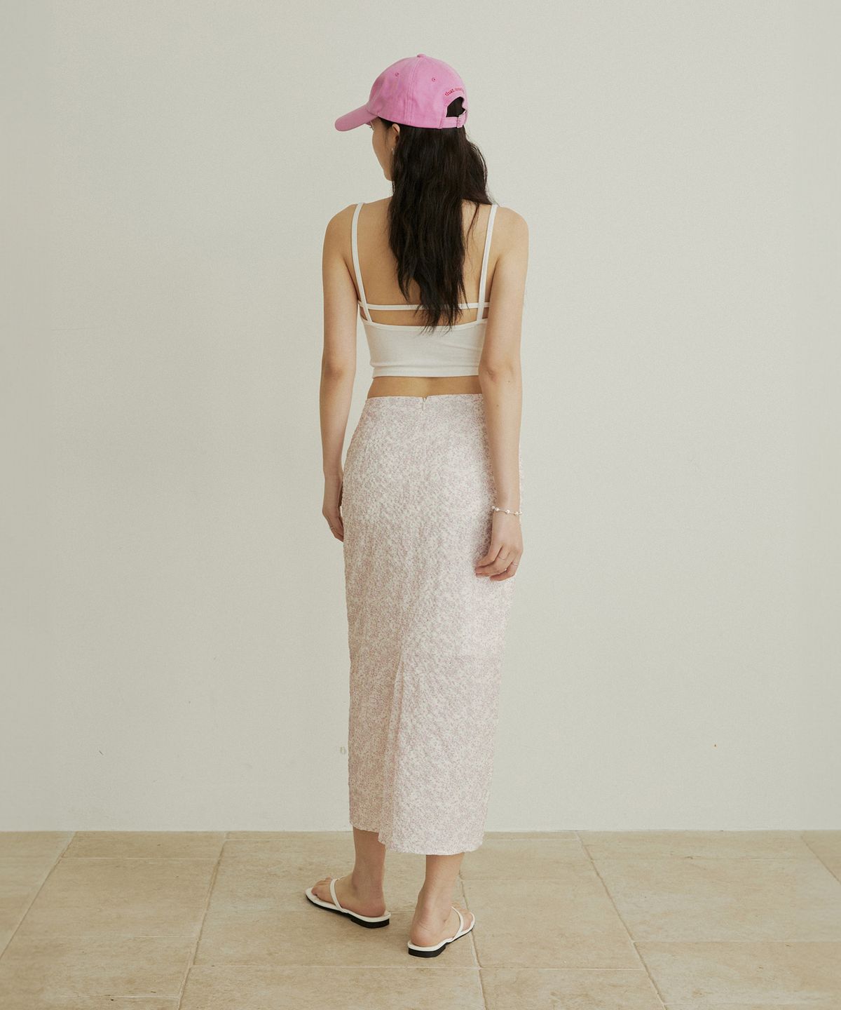 어다울(ADAUL) Embo chiffon flower H line long skirt - pink