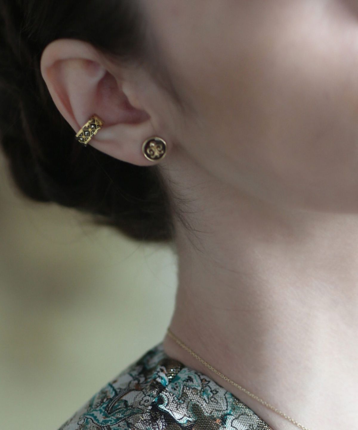 트렌카디즘(TRENCADISM) 마틴 18K 골드 이어커프 MARTIN Ear Cuff MTEC5VM