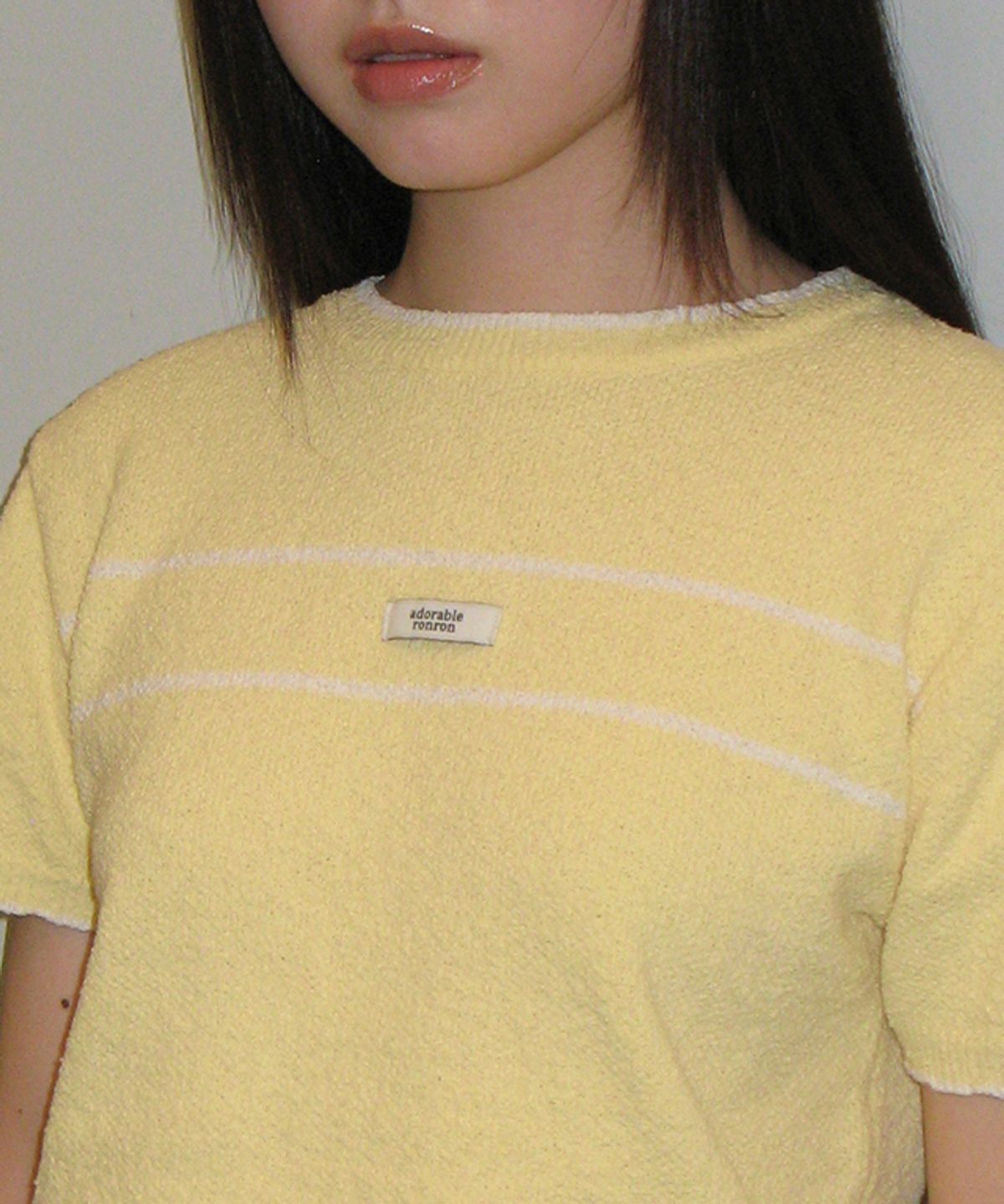 론론(RONRON) MINIMAL POINT SHORT SLEEVE KNIT SOFT YELLOW