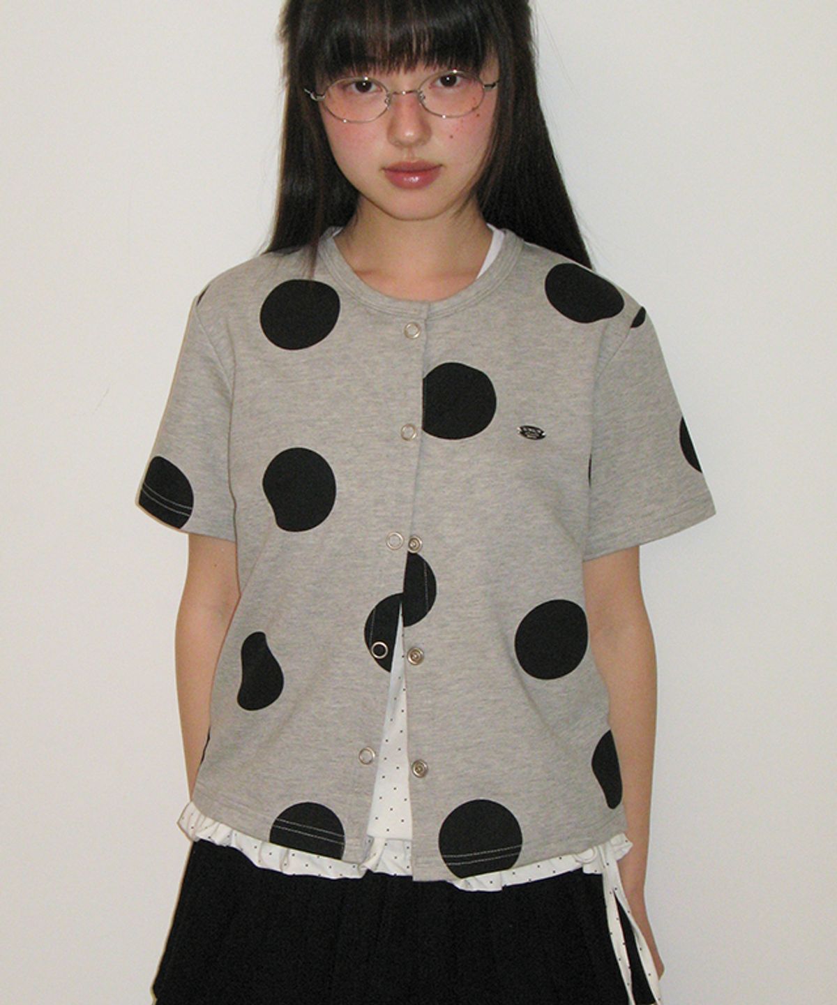 론론(RONRON) BIG DOT SNAP SWEAT CARDIGAN GREY