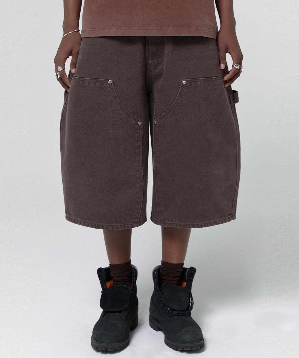 스웨이드(SUADE) CONTOUR DOUBLE KNEE SHORTS [BROWN]