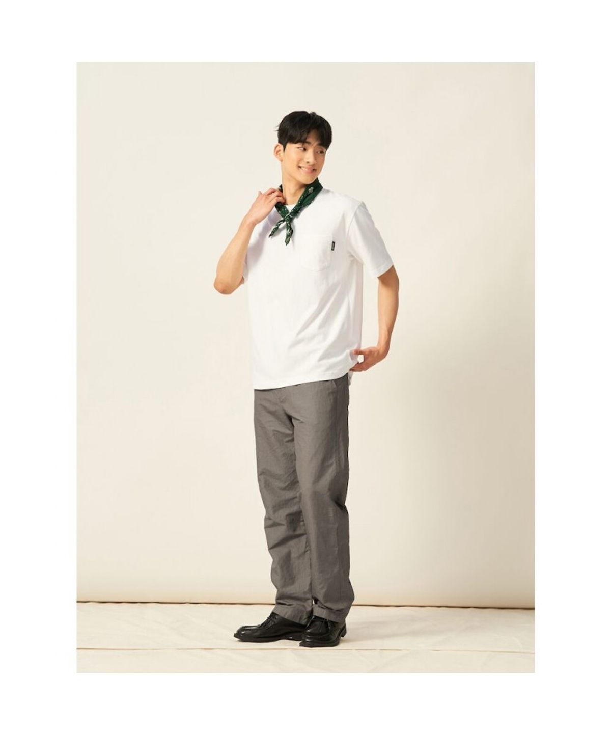 빈폴 멘(BEANPOLE MEN) 헤리티지 헤비웨이트 라운드 티셔츠  화이트 (BC5442C921)