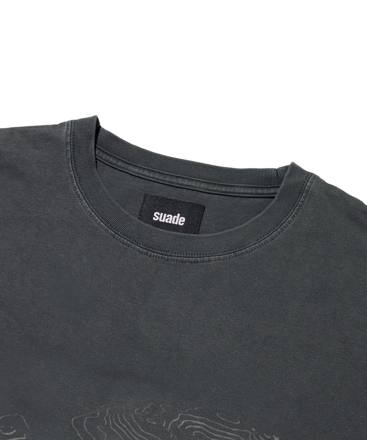 스웨이드(SUADE) CONTOUR TEE [PIGMENT BLACK]