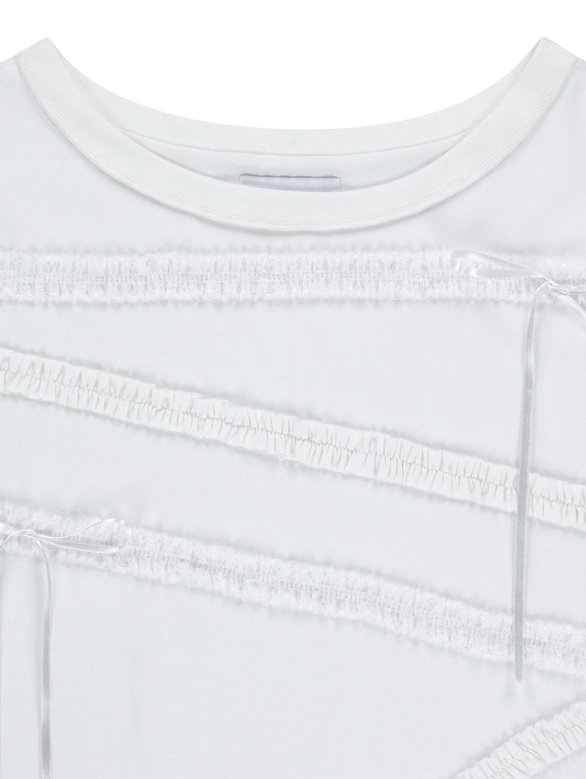 뚜오미오(TUOMIO) LACE STRAP OVERSIZED T-SHIRT [WHITE]