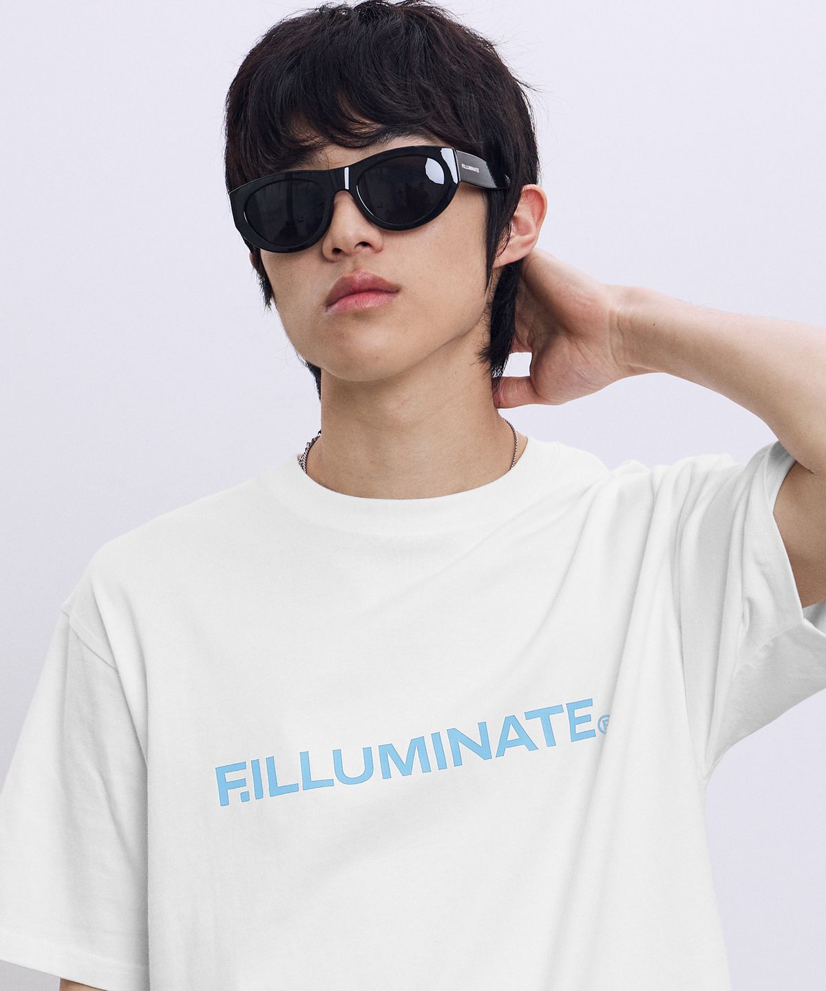 필루미네이트(FILLUMINATE) 누아르 프레임 선글라스-블랙
