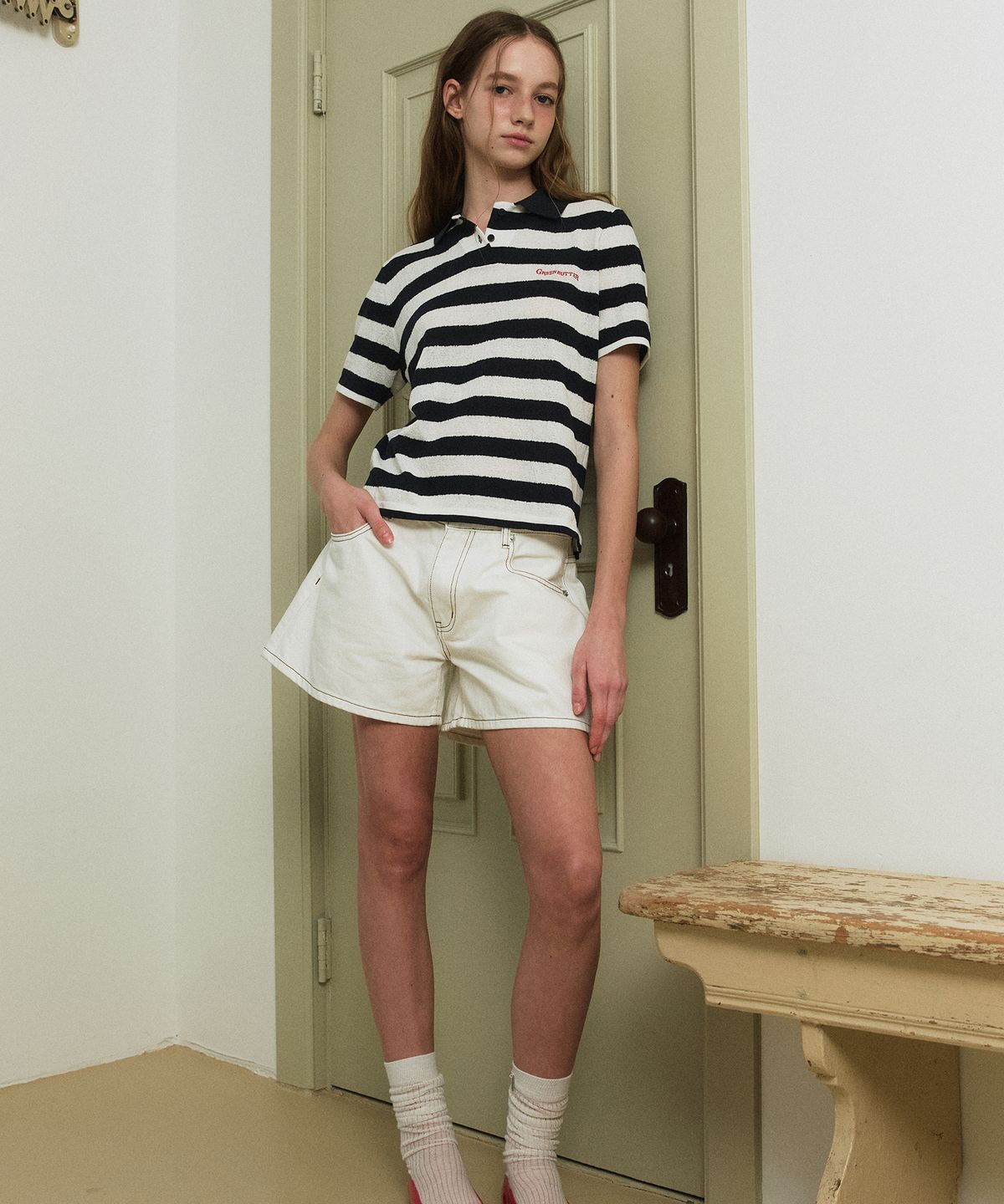 그린버터(GREENBUTTER) Stripe Collar Knit (Ivory/Navy)