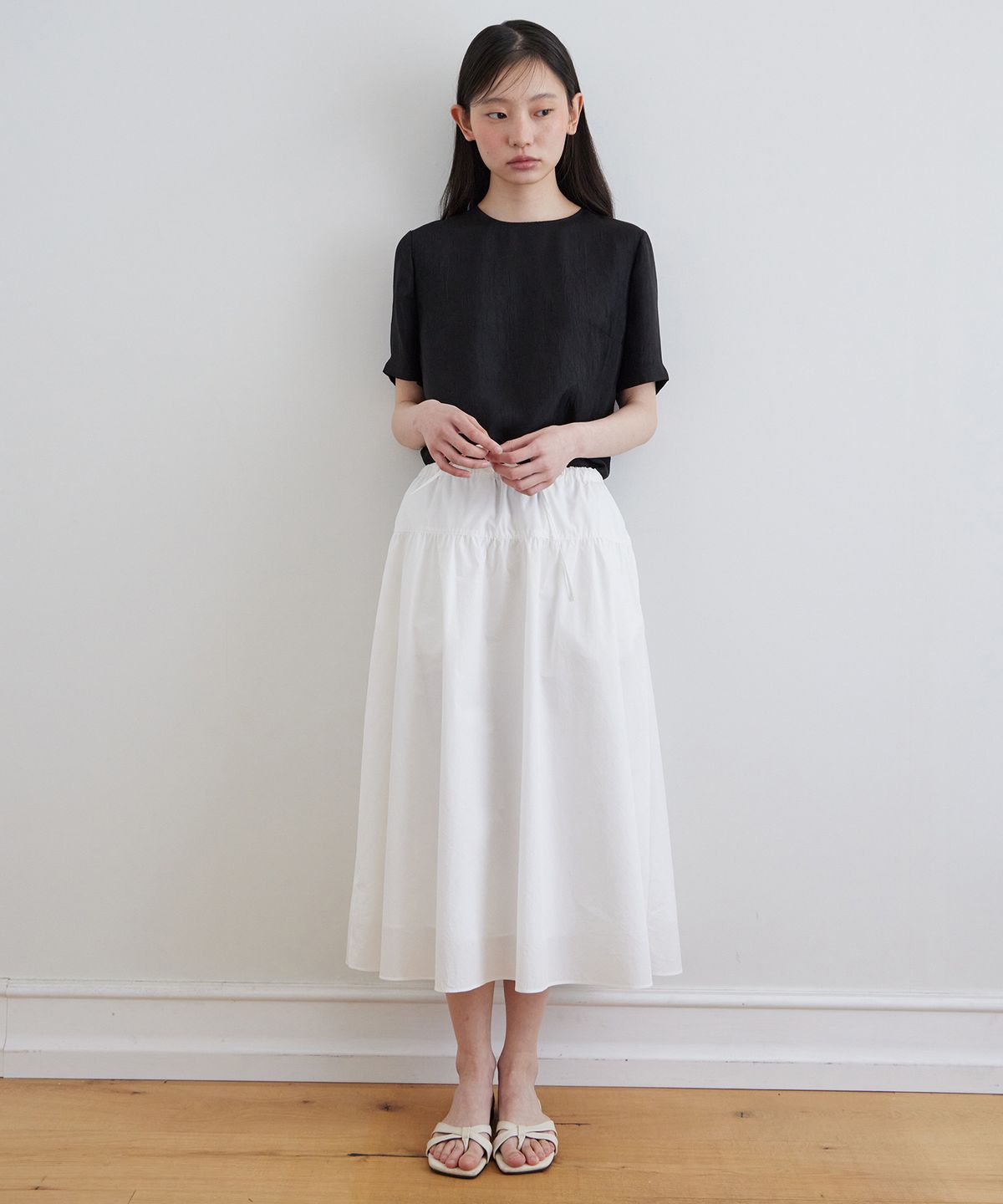 스텝어라운드(STEP AROUND) Pleated banding wide skirt_WHITE