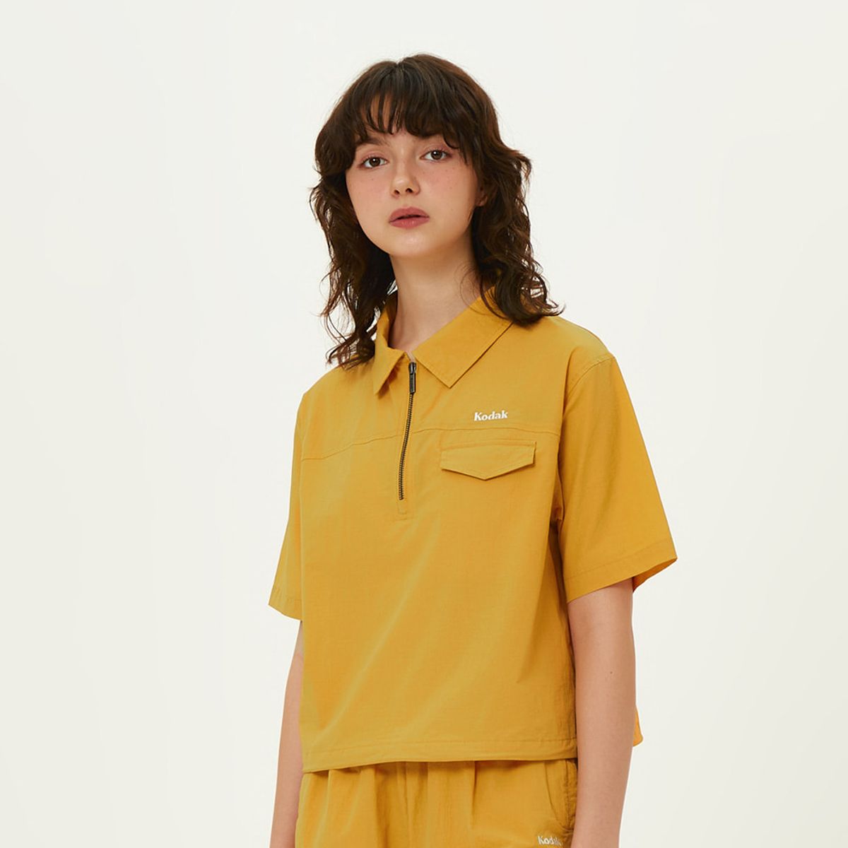 코닥(KODAK) 브리즈 라이트 카라형 반팔 아노락 우먼 YELLOW