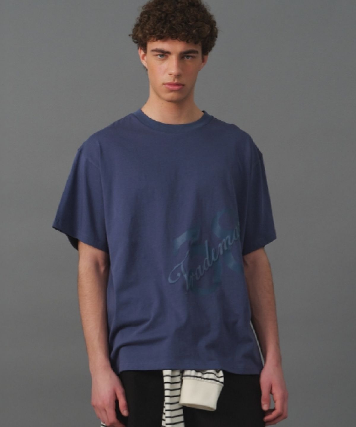 문선 아카이브(MOONSUN ARCHIVE) M.C UNISEX, 38TM Oversized T-Shirt / Navy