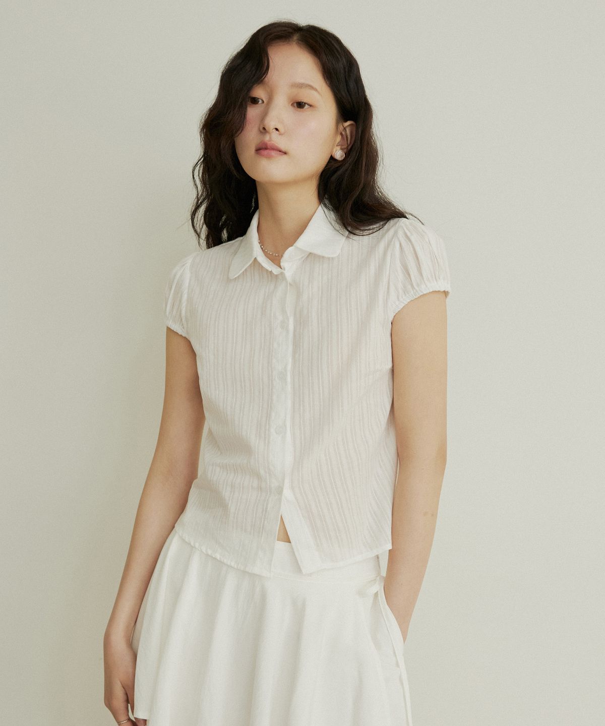 어다울(ADAUL) See through stripe cap sleeve blouse - white