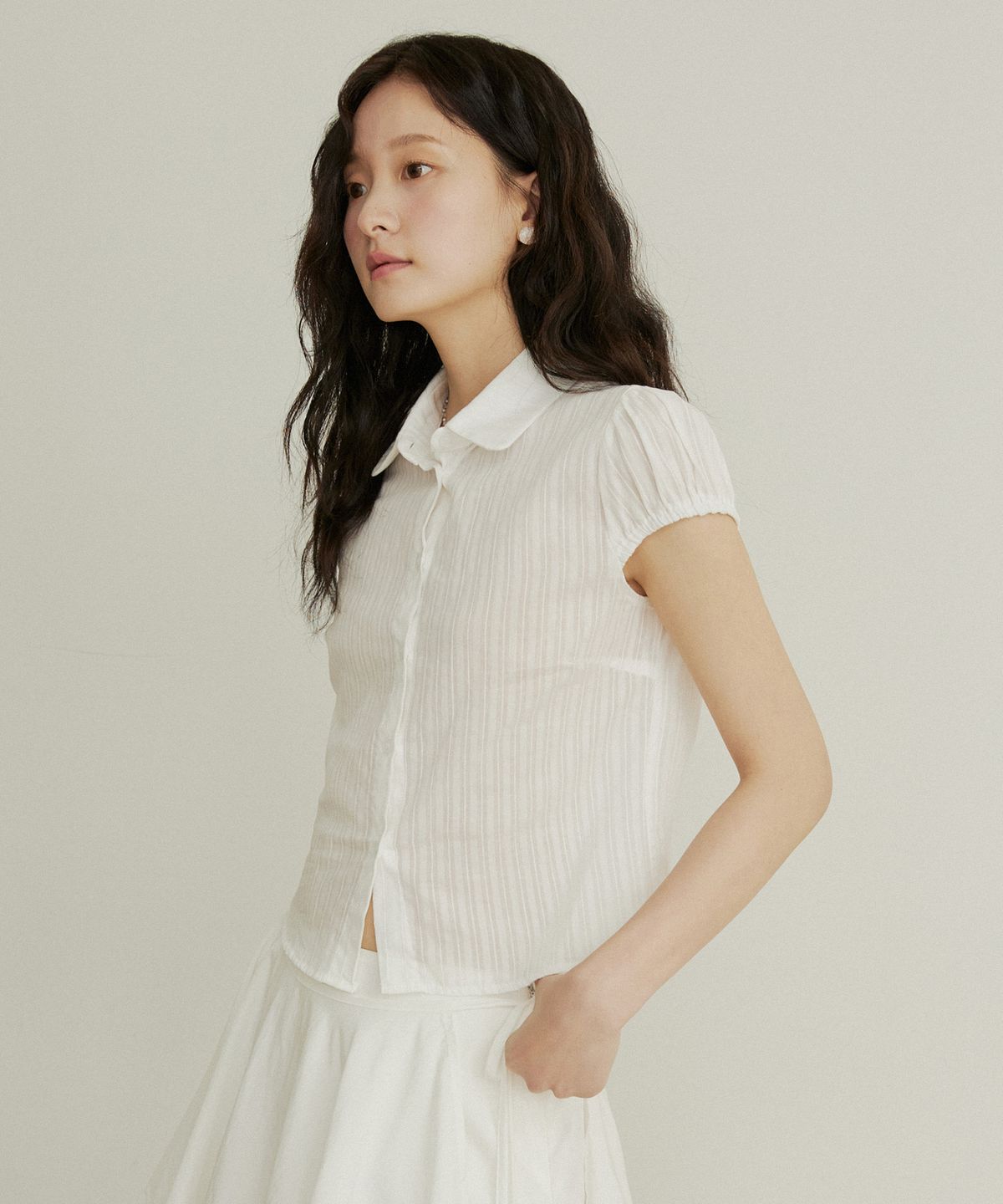 어다울(ADAUL) See through stripe cap sleeve blouse - white