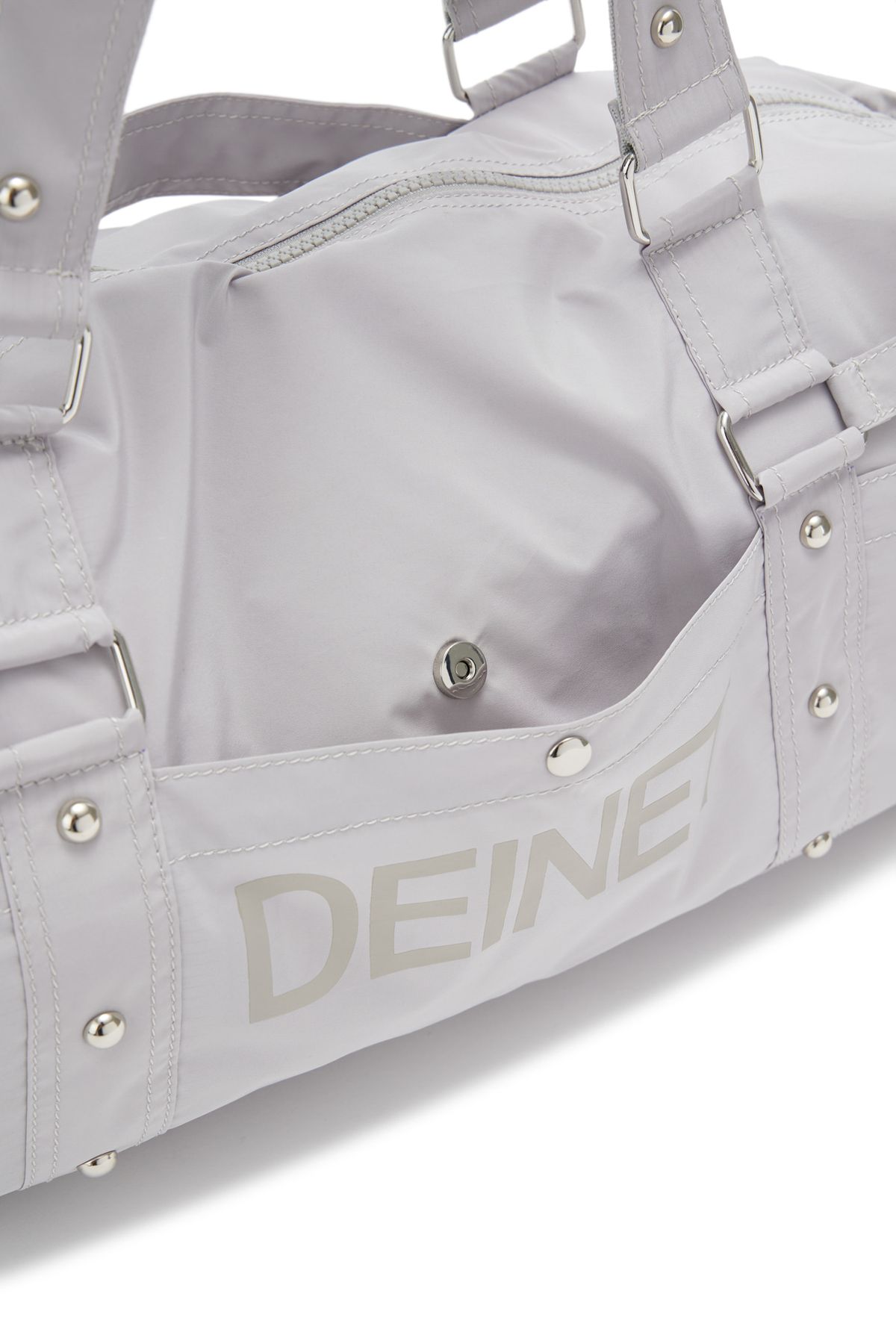 다이닛(DEINET) LOGO DUFFLE BAG IN GREY