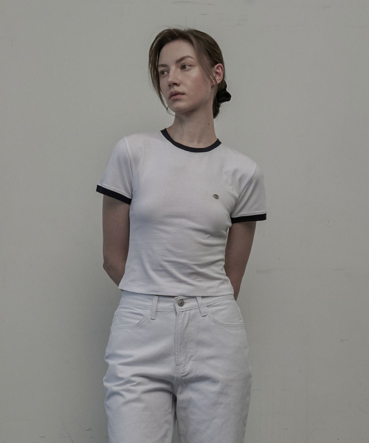 마우솔레움(MAU SOLEUM) Thea Ringer T-Shirt - White