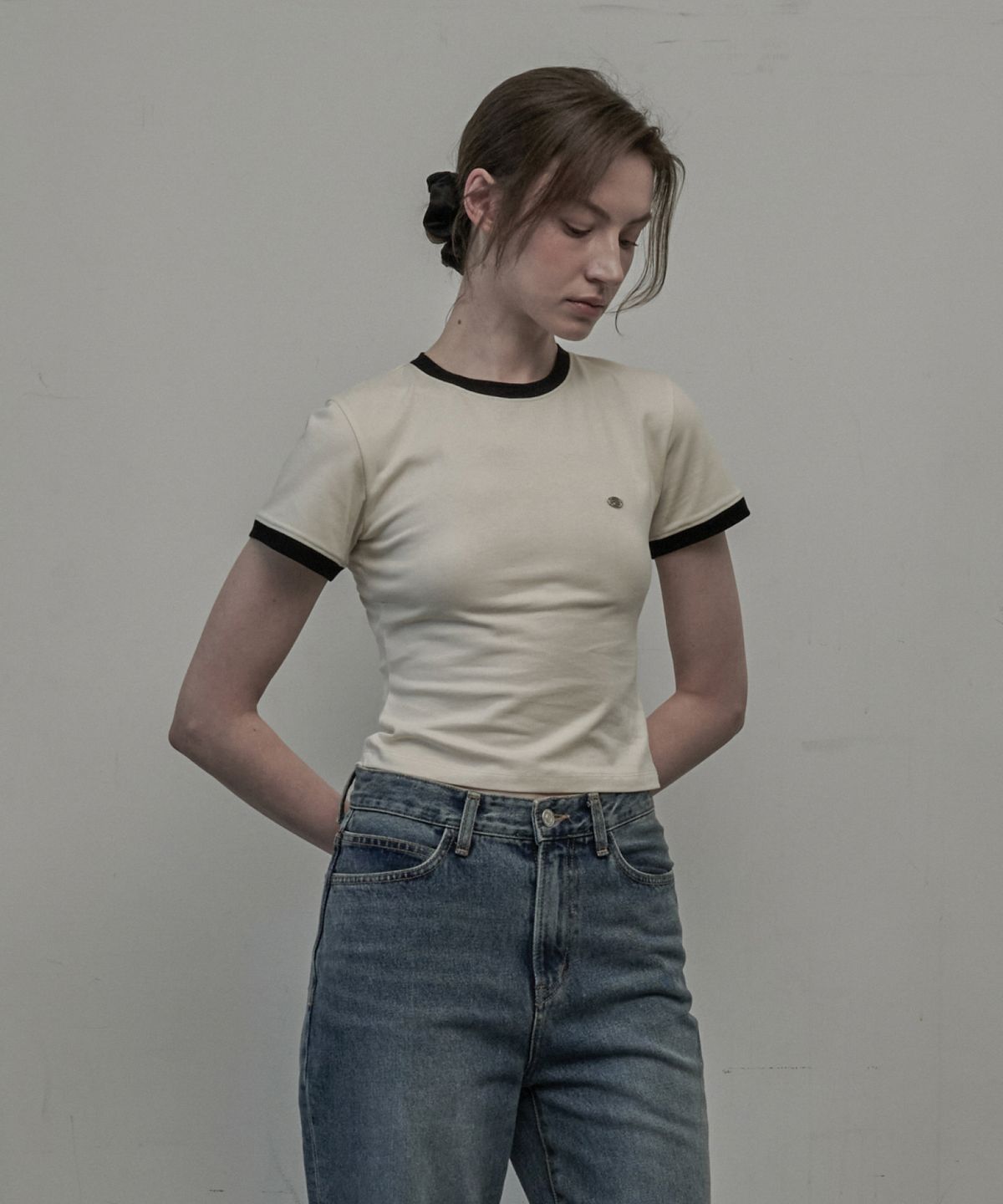 마우솔레움(MAU SOLEUM) Thea Ringer T-Shirt - Cream
