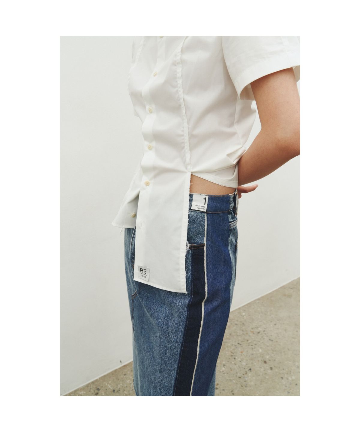 래코드(RECODE) Slit Detail Shirt_RQSAM25569WHX