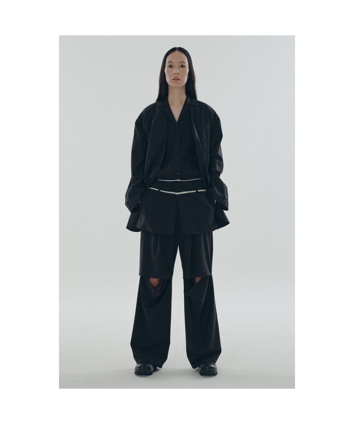 래코드(RECODE) Boxy Shirt with Layered Wrap Skirt_RQSAM25513BKX
